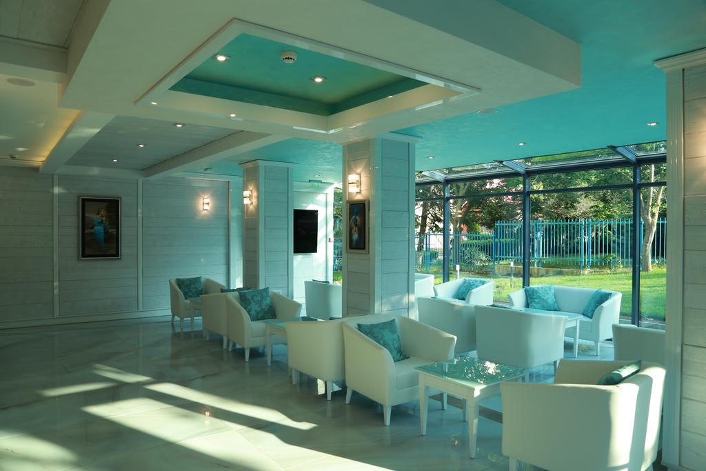 Perla Royal Hotel