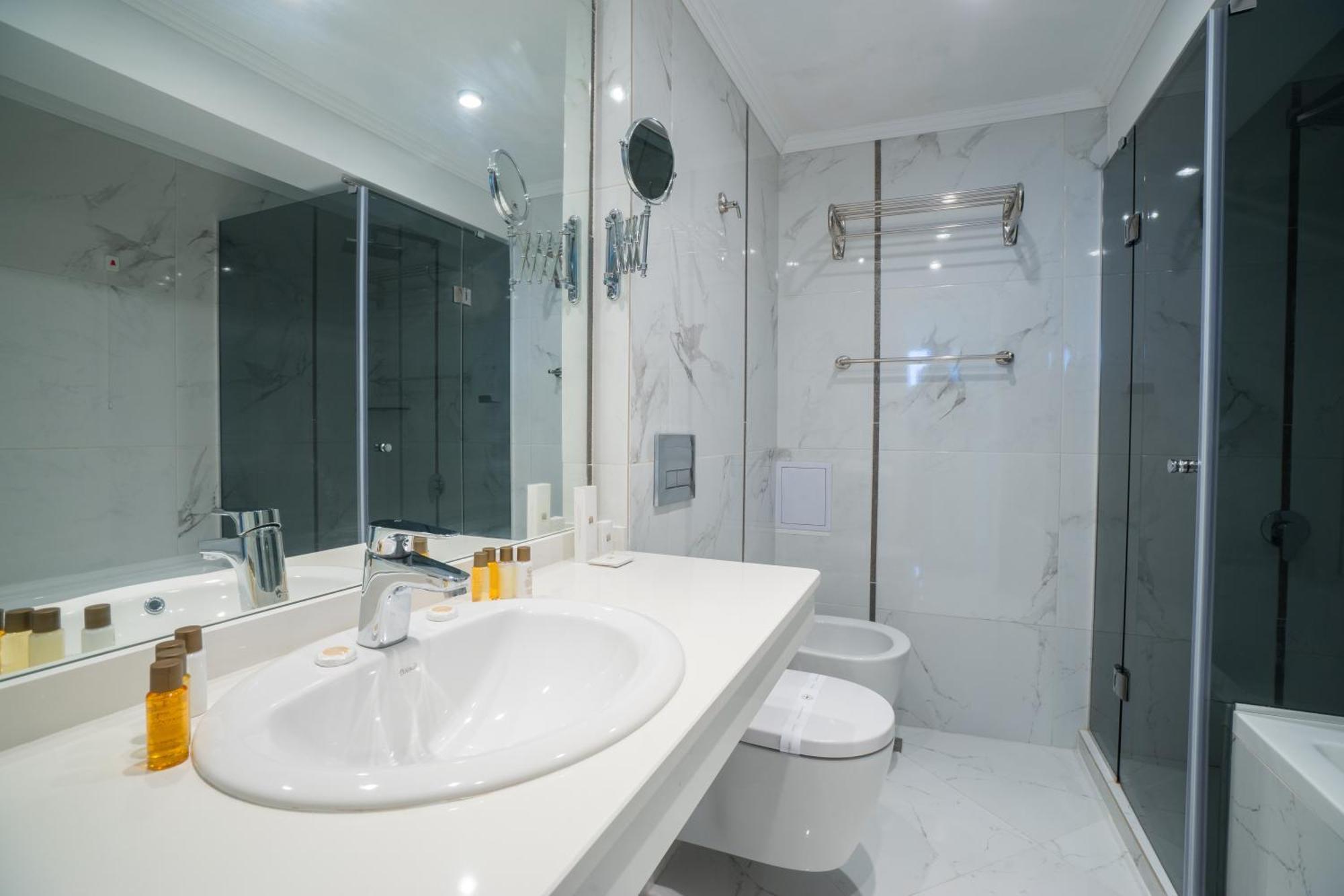 Perla Royal 5*